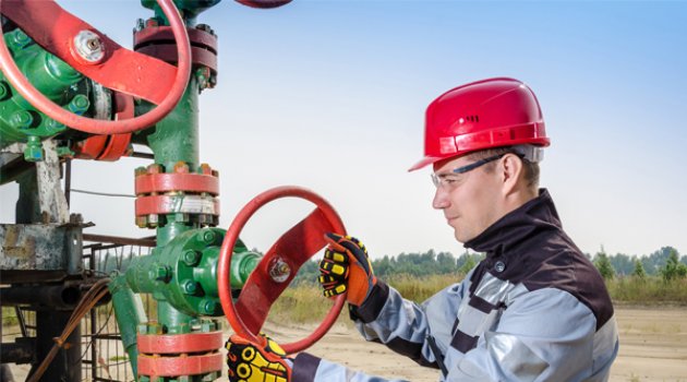 How to Choose the Right Safety Gloves? A Complete Guide to Materials and Uses
